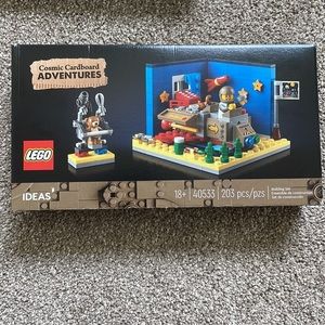 Lego 40533, new. cosmic cardboard adventures